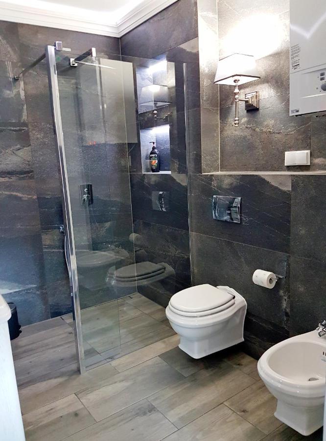 Apartament Old England Żywiec Екстериор снимка